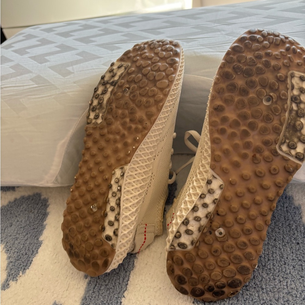 Shoes - Picture 2 of 2